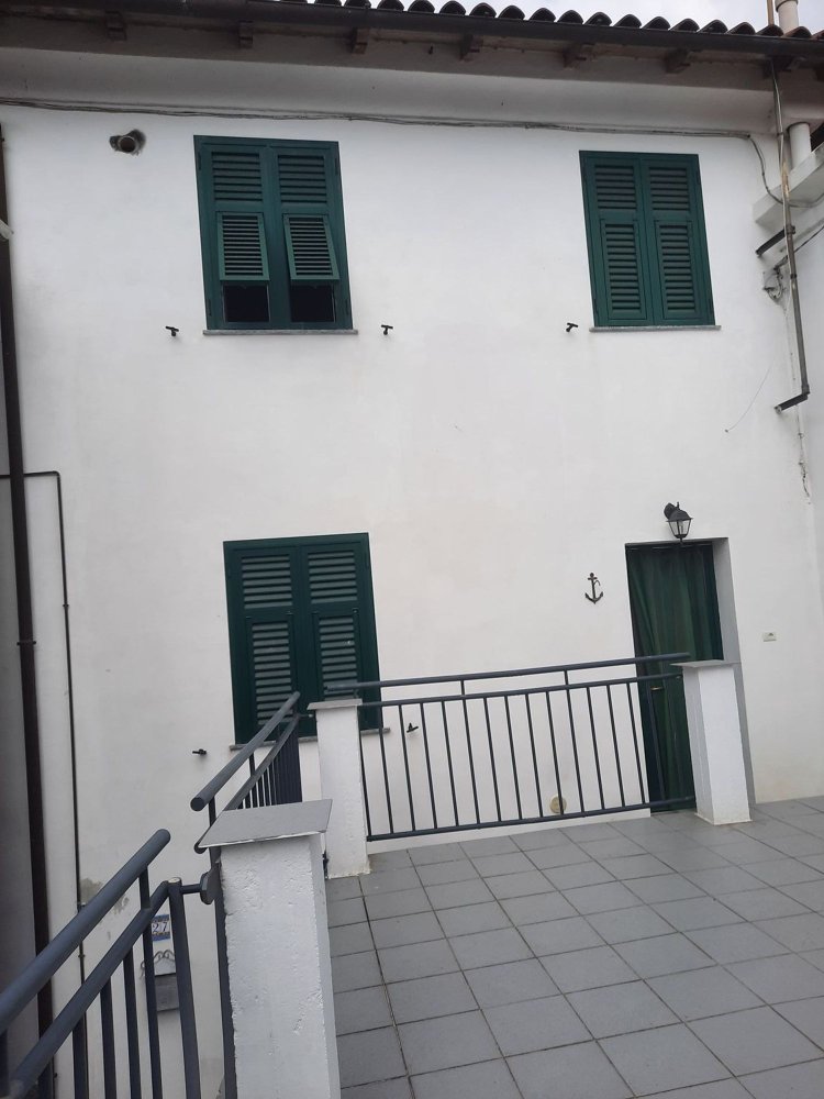 4غرفة منزل في Ronco Scrivia, Italy رقم 255313