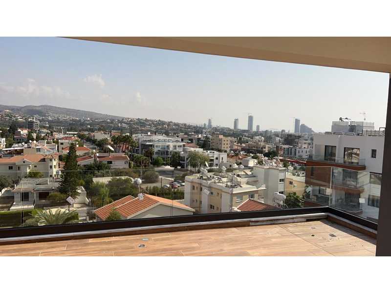 3 bedrooms Penthouse in Limassol, Cyprus No. 111544