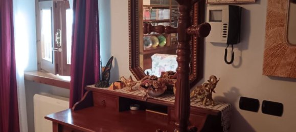 Casa de 8 dormitorios en Serrone, Italy No. 318627 24