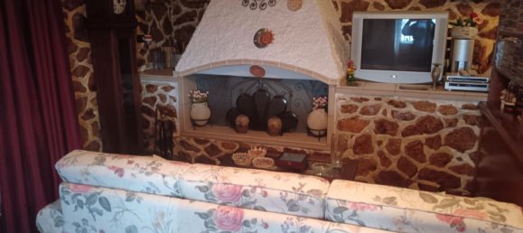 Casa de 8 dormitorios en Serrone, Italy No. 318627 16