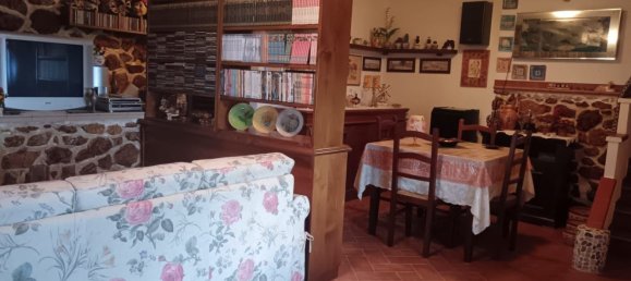 Casa de 8 dormitorios en Serrone, Italy No. 318627 15