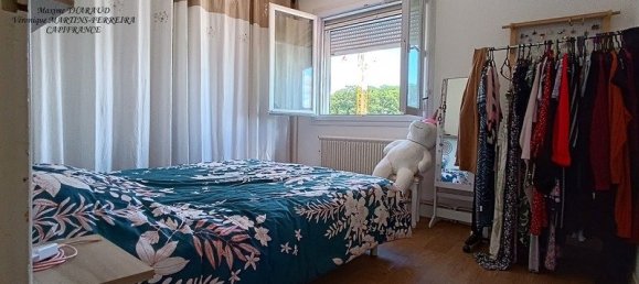 Casa de 3 dormitorios en Vierzon, France No. 260140 7