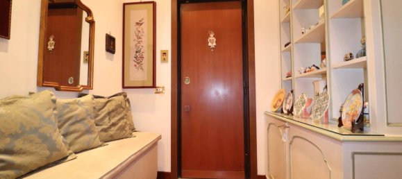 3 bedrooms Apartment in Rome, Italy No. 276541 15