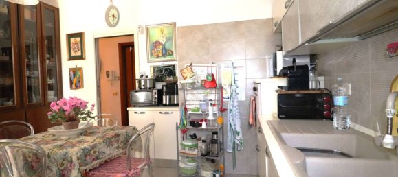 3 bedrooms Apartment in Rome, Italy No. 276541 24