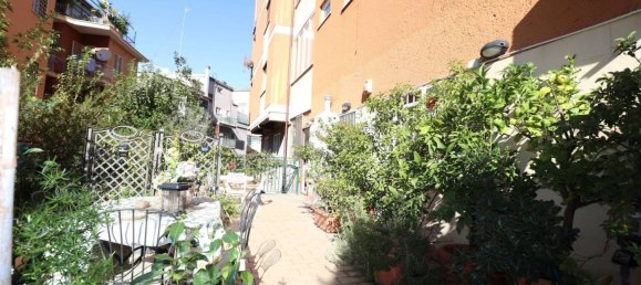 3 bedrooms Apartment in Rome, Italy No. 276541 13