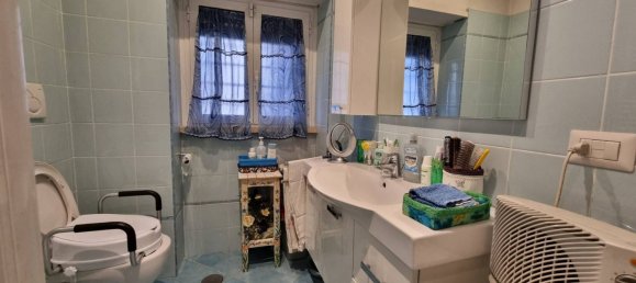 3 bedrooms Apartment in Rome, Italy No. 276541 32