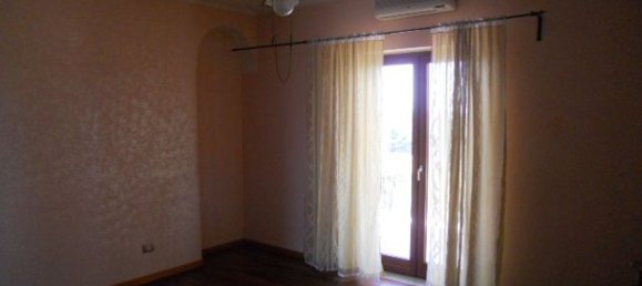 Вилла с 8 комнатами в Джульяно ин Кампанья, Италия № 213915 12