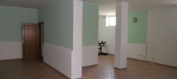 Вилла с 8 комнатами в Джульяно ин Кампанья, Италия № 213915 32