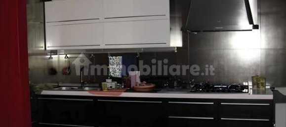 3 Schlafzimmer Wohnung in Milazzo, Italy, Nr. 51830 9