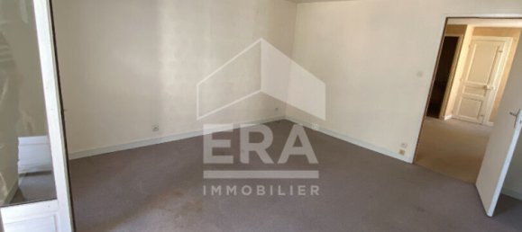 2 bedrooms House in Buzancais, France No. 95463 6