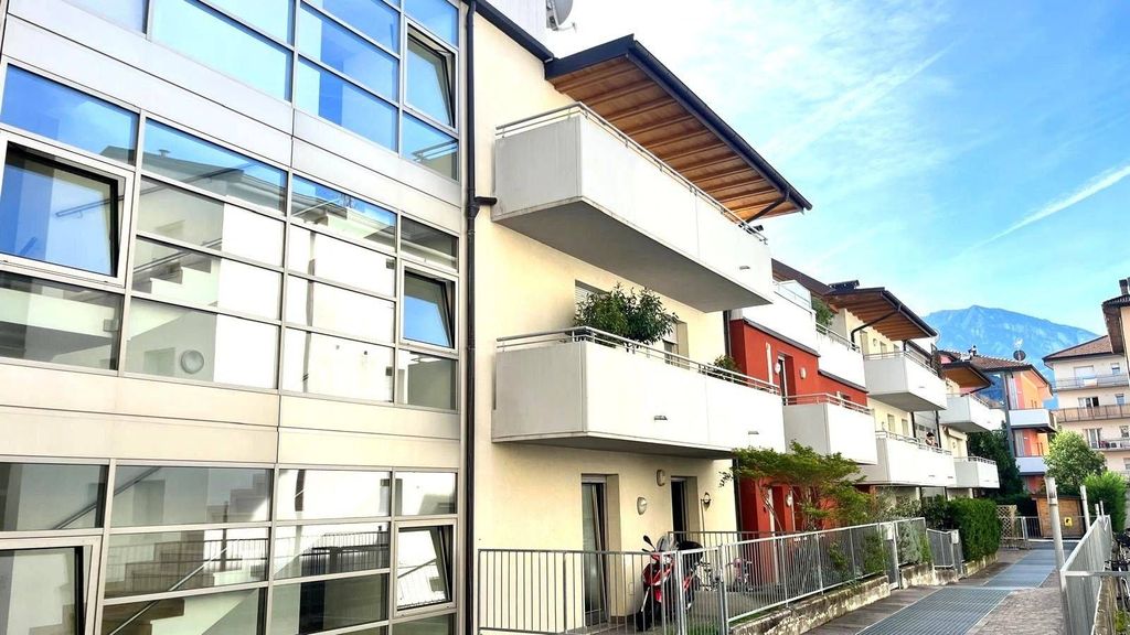 3 bedrooms Penthouse in Trento, Italy No. 367864