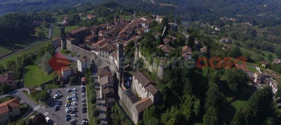 5 rooms Villa in Castiglione di Garfagnana, Italy No. 188139 14