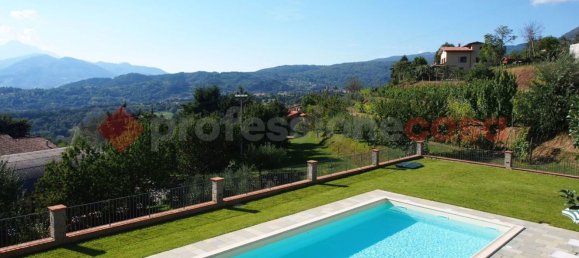 5 rooms Villa in Castiglione di Garfagnana, Italy No. 188139 2