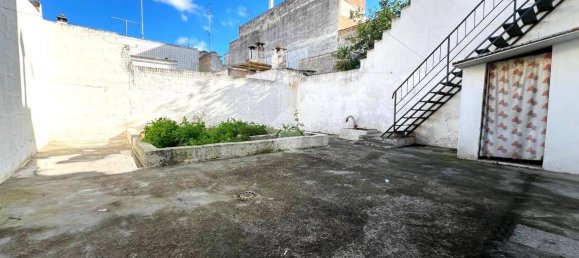 4 rooms House in Mesagne, Italy No. 60510 43