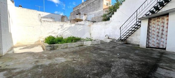 4 rooms House in Mesagne, Italy No. 60510 19