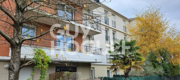 2 bedrooms Apartment in Villemomble, France No. 169146 4