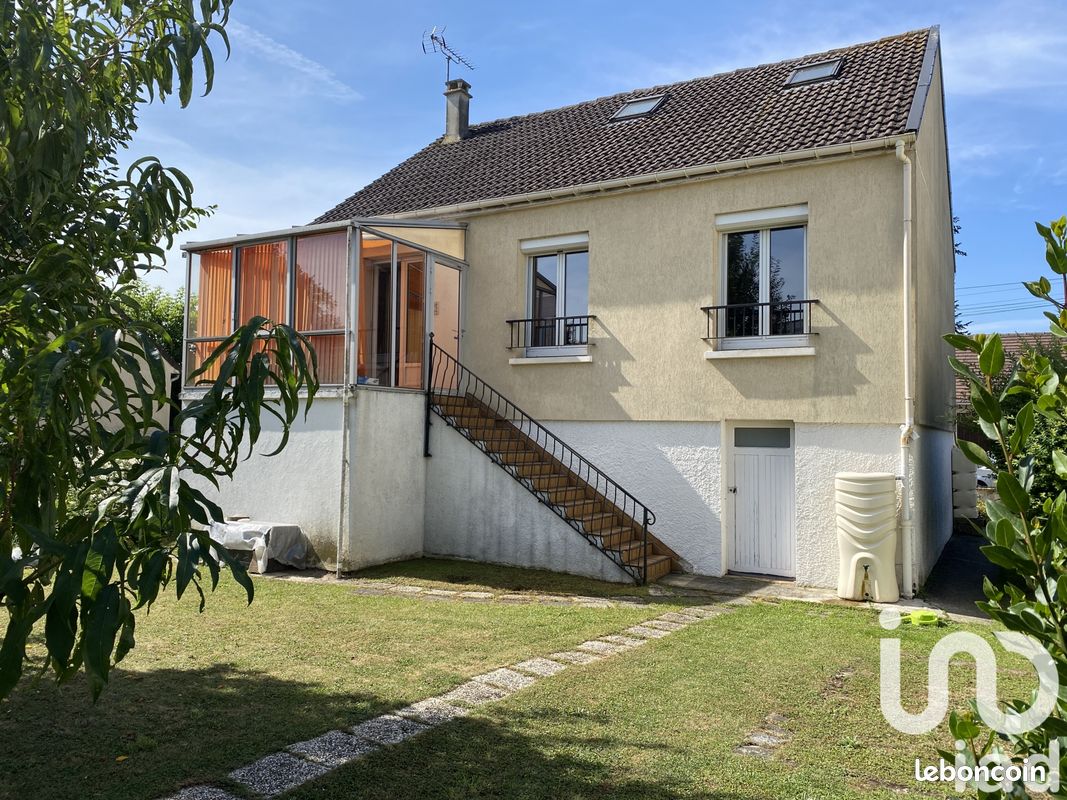 3 Schlafzimmer Haus in Mitry-Mory, France, Nr. 325862