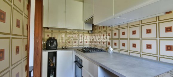 5-salle Appartement à Colmurano, Italy No. 5622 16