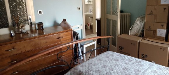 3 bedrooms Apartment in Modena, Italy No. 120998 12