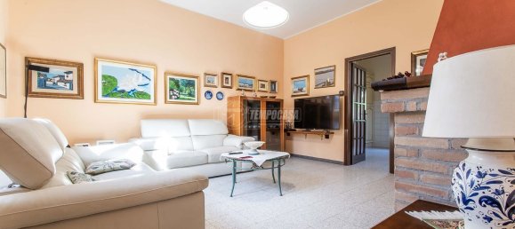 3 rooms House in Olgiate Olona, Italy No. 214897 4
