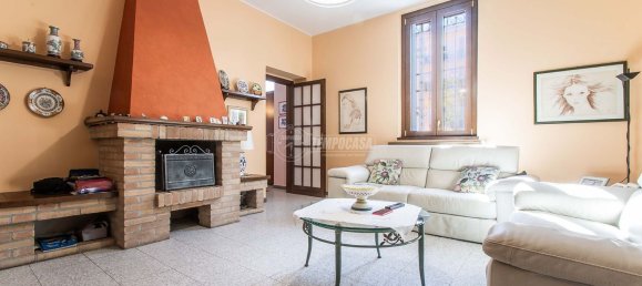 3 rooms House in Olgiate Olona, Italy No. 214897 2