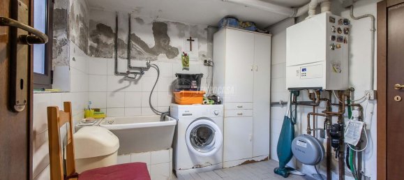 3 rooms House in Olgiate Olona, Italy No. 214897 7