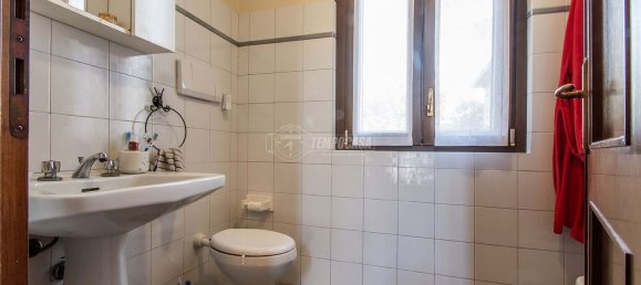 3 rooms House in Olgiate Olona, Italy No. 214897 16