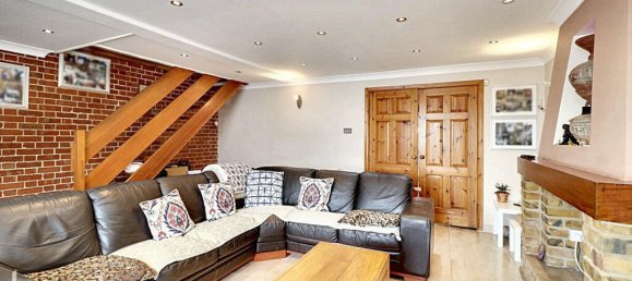 3 bedrooms Commercial property in Hayes, United Kingdom No. 5058 5