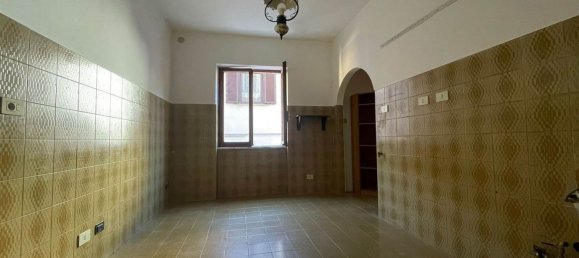 3 bedrooms Apartment in Capena, Italy No. 103802 10