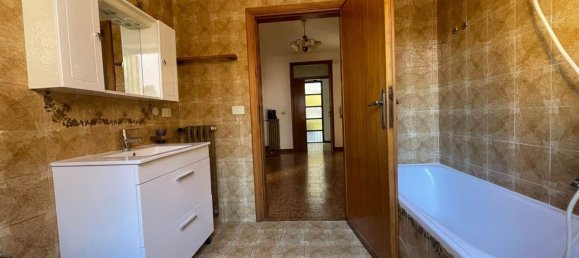3 bedrooms Apartment in Capena, Italy No. 103802 12