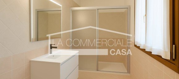 4 bedrooms House in Venice, Italy No. 344832 9