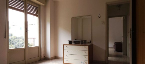 3 rooms Apartment in Messina, Italy No. 46385 12