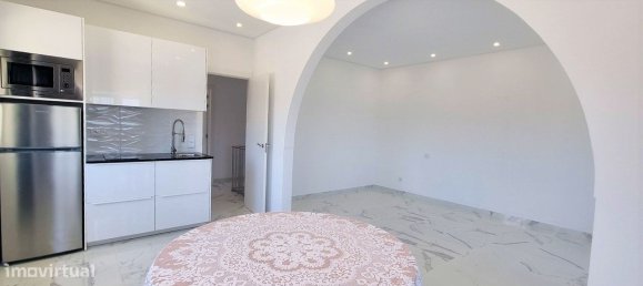 Дом с 5 спальнями в Портиман, Португалия № 186942 16