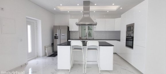 Дом с 5 спальнями в Портиман, Португалия № 186942 23