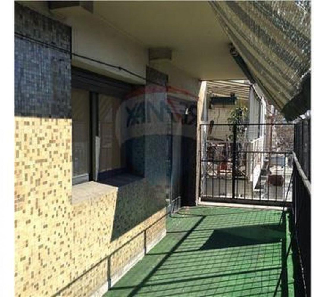 Apartamento de 3 dormitorios en Buenos Aires, Argentina No. 95087