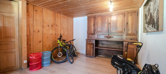 3 Schlafzimmer Gewerbliche Immobilie in Chamonix-Mont-Blanc, France, Nr. 548 9