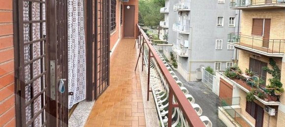 Apartamento de 3 habitaciónes en Rome, Italy No. 26642 2