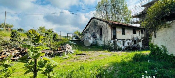 4 bedrooms House in Lanzo Torinese, Italy No. 148331 4