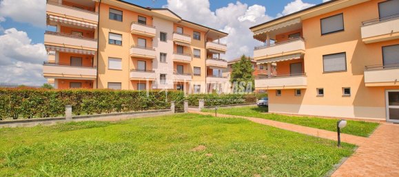 4 rooms Apartment in Romentino, Italy No. 276040 3