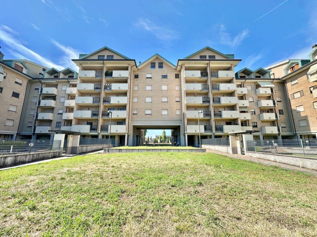 2 غرف نوم شقة في Melegnano, Italy رقم 290767