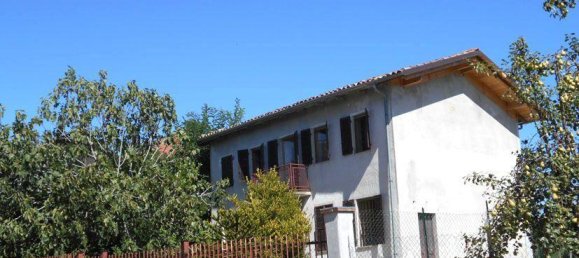 Casa de 4 habitaciónes en Alessandria, Italy No. 231692 5