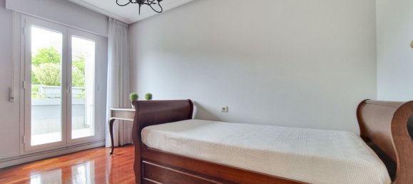 Ático de 2 dormitorios en Comunidad Autónoma Vasca, Spain No. 146335 20