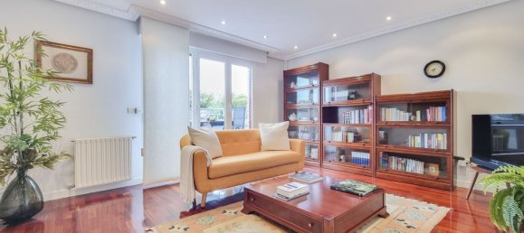 Ático de 2 dormitorios en Comunidad Autónoma Vasca, Spain No. 146335 8