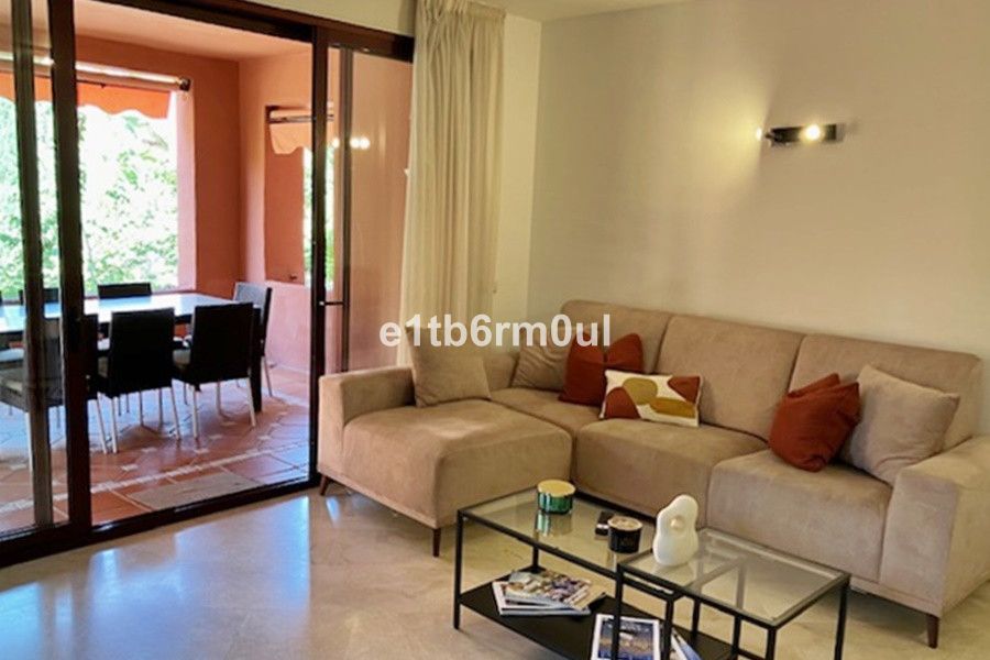 4 Schlafzimmer Wohnung in Marbella, Spain, Nr. 146523