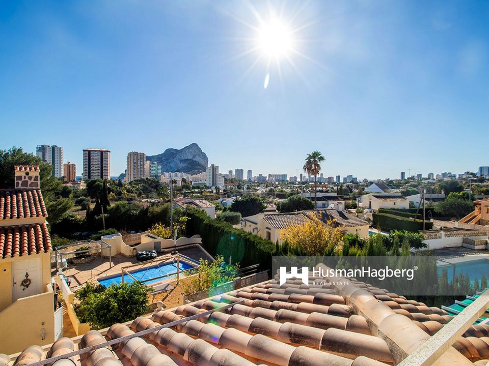 3 bedrooms Villa in Calpe, Spain No. 282322