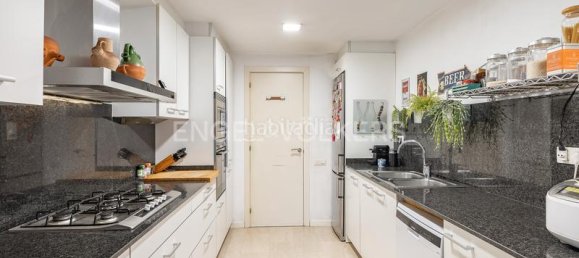 5 bedrooms House in Premia De Mar, Spain No. 135692 10