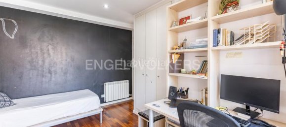 5 bedrooms House in Premia De Mar, Spain No. 135692 30