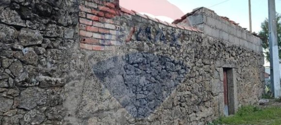 2 bedrooms House in Trancoso, Portugal No. 36091 3