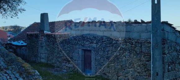 2 bedrooms House in Trancoso, Portugal No. 36091 7