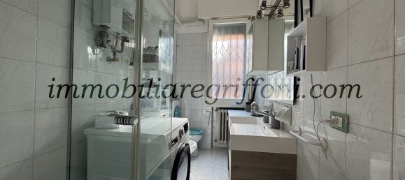 4 rooms Apartment in Bologna, Italy No. 322645 12